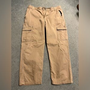 Mens cargo pants. 36x30. Great condition other than one small hole in leg.